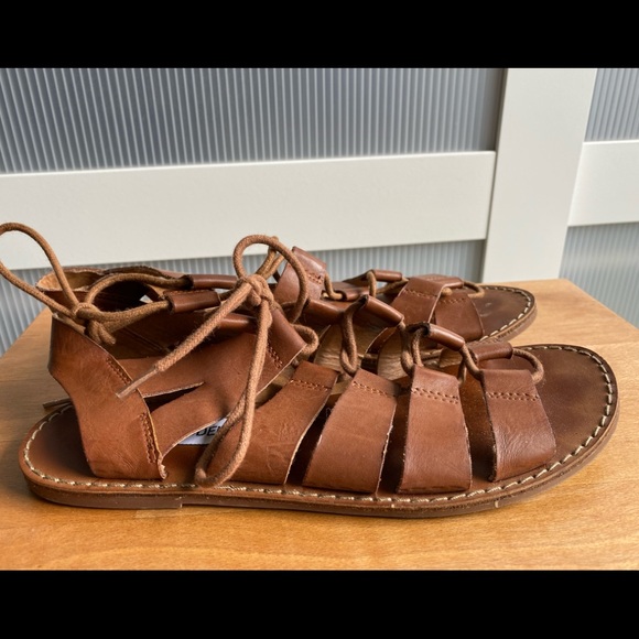 Steve Madden Lace up Sandals - Picture 2 of 4